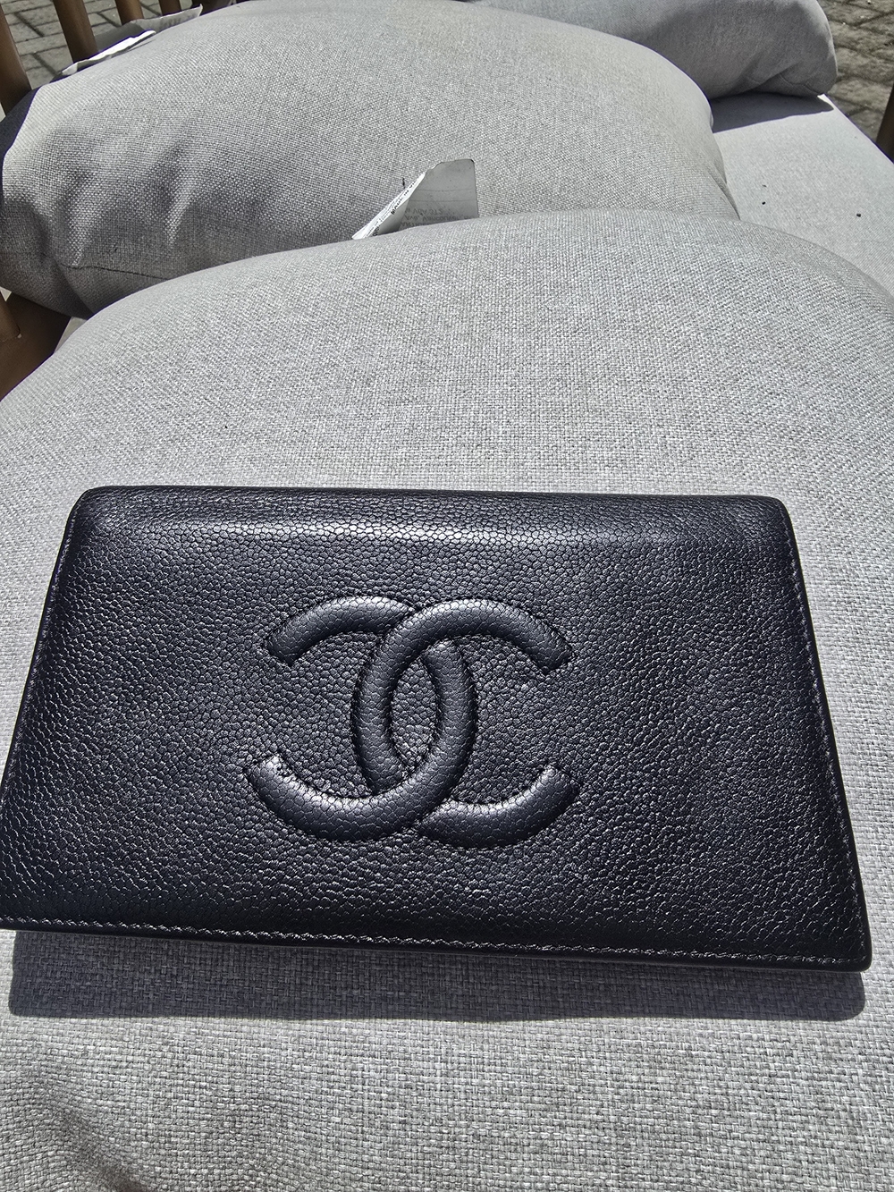 💯 Authentic Chanel Black Caviar Leather Clutch Wallet